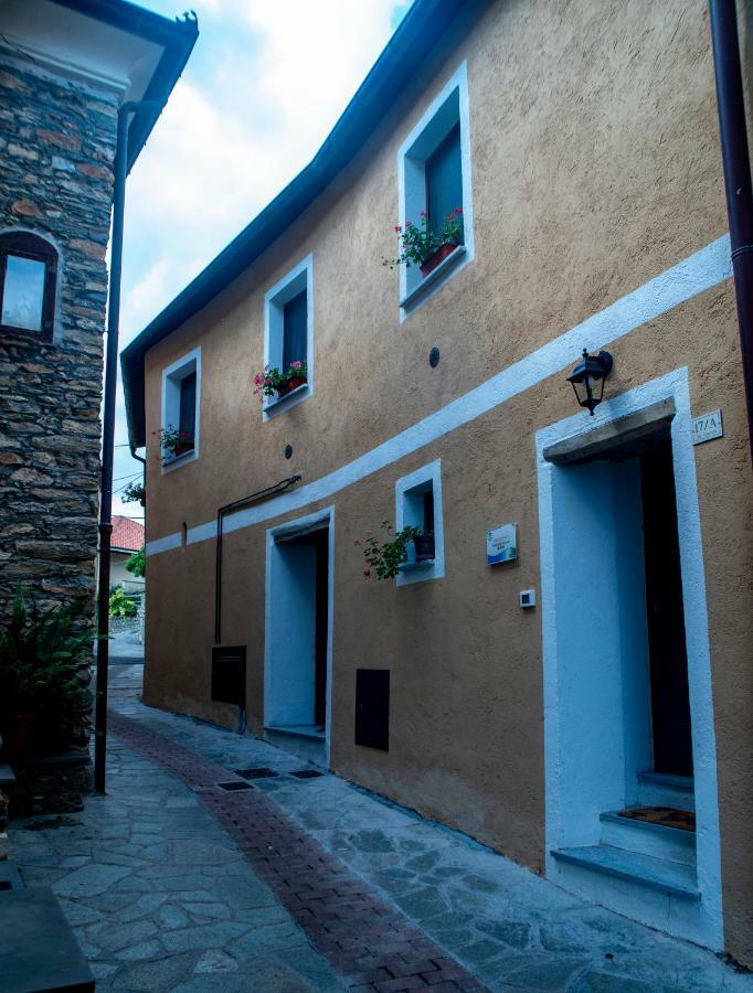 Agriturismo De Ferrari Onzo Ngoại thất bức ảnh